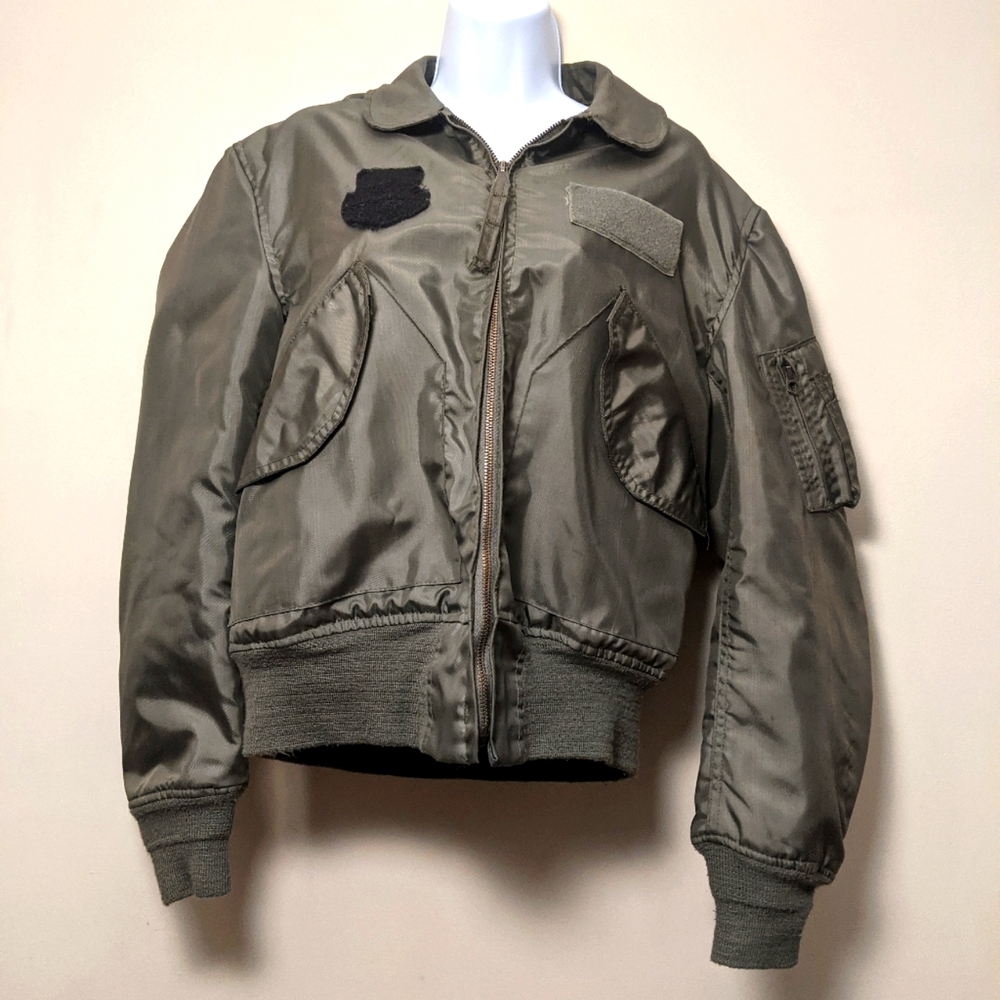 ALPHA INDUSTRIES Army Green Bomber FLYERS Jacket CWU 36P Medium